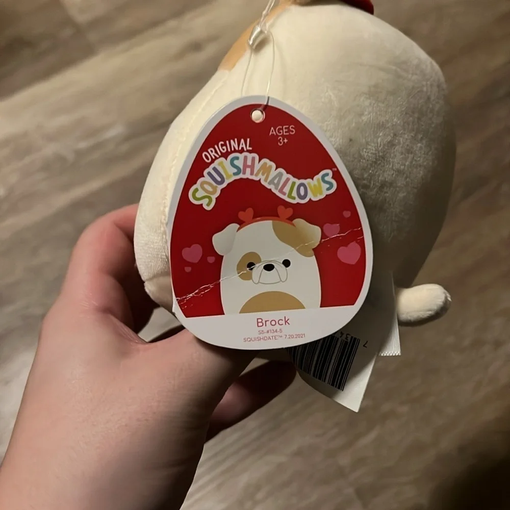 NWT BROCK SQUISHMALLOW 5”
